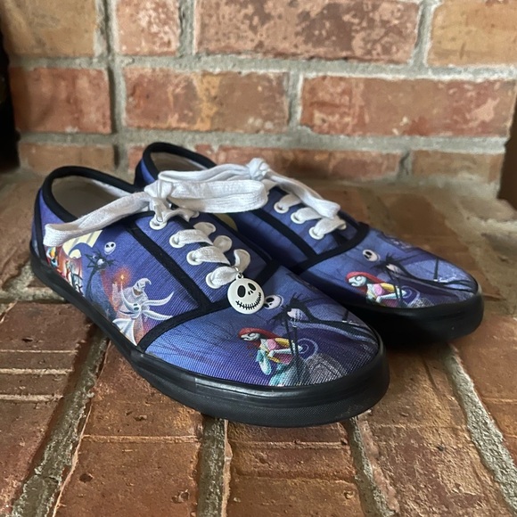 The Bradford Exchange x Disney Nightmare Before Christmas Sneakers - Picture 1 of 7